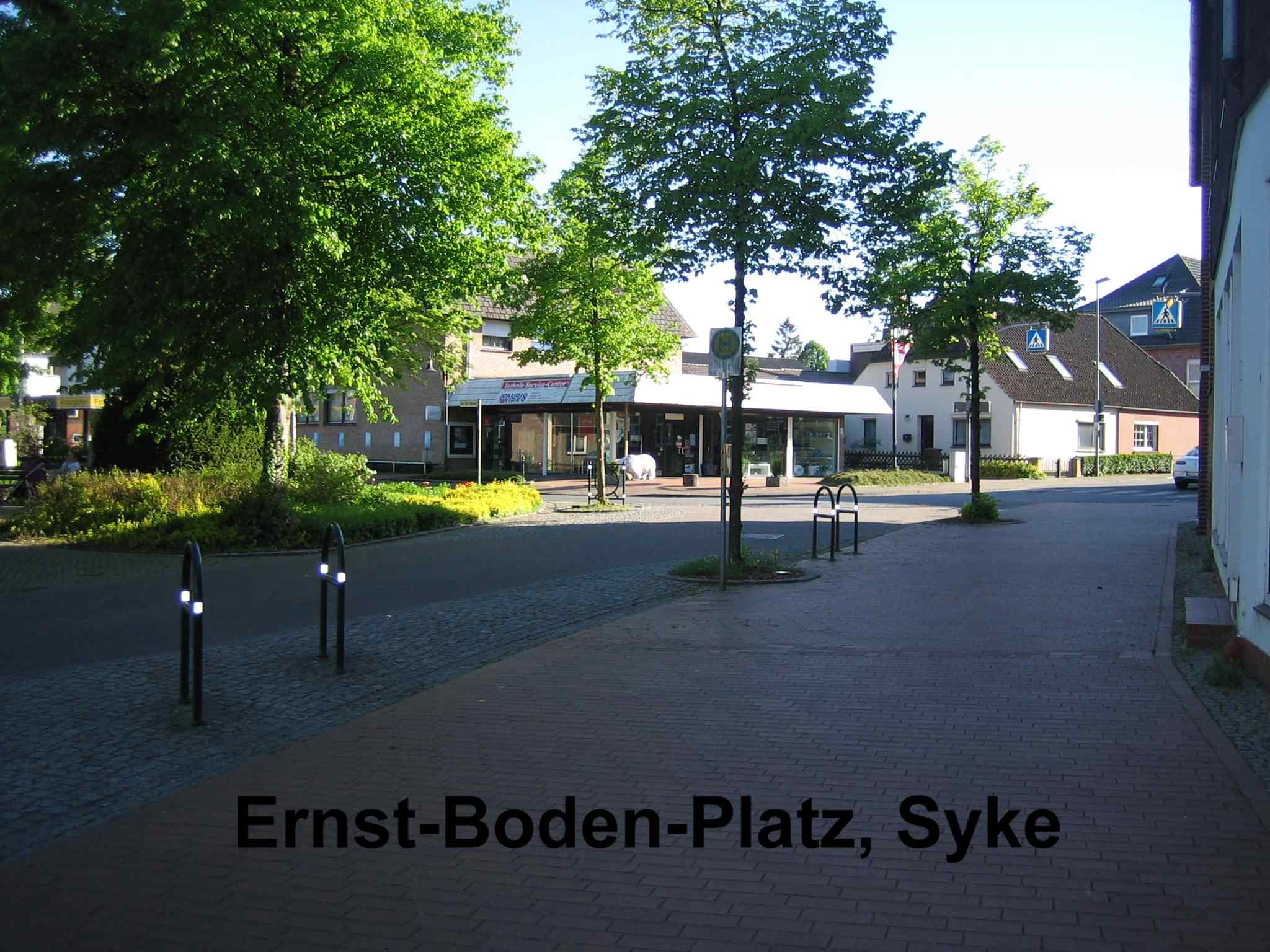 185-02_Ernst-Boden-Platz_1.jpg